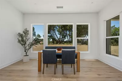 11091 Woodcrest Court, Chatsworth, CA 91311 - Photo 21