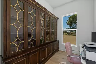 11091 Woodcrest Ct, Chatsworth, CA 91311 - Photo 27