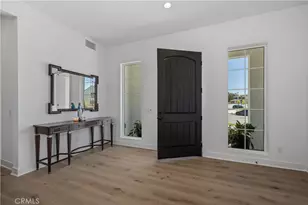 11091 Woodcrest Ct, Chatsworth, CA 91311 - Photo 9