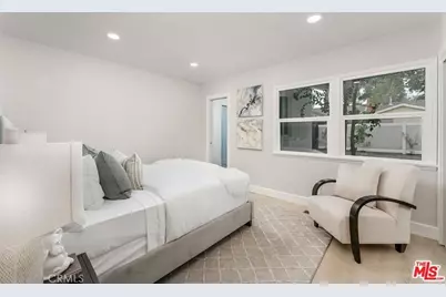 5628 Ponce Avenue, Woodland Hills, CA 91367 - Photo 23