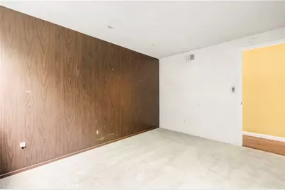17404 Trosa, Granada Hills, CA 91344 - Photo 39