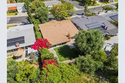 17404 Trosa, Granada Hills, CA 91344 - Photo 7