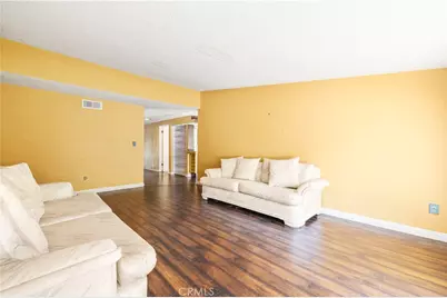 17404 Trosa, Granada Hills, CA 91344 - Photo 15