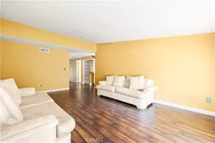17404 Trosa, Granada Hills, CA 91344 - Photo 15