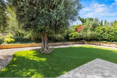 17404 Trosa, Granada Hills, CA 91344 - Photo 71