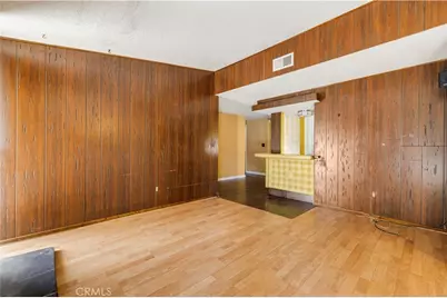 17404 Trosa, Granada Hills, CA 91344 - Photo 19