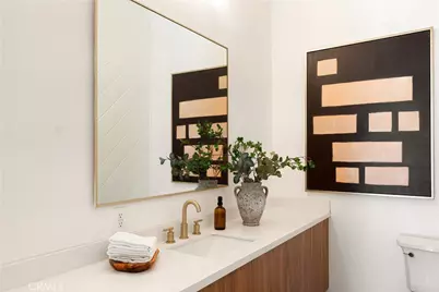 11835 Kling Street, Valley Village, CA 91607 - Photo 21