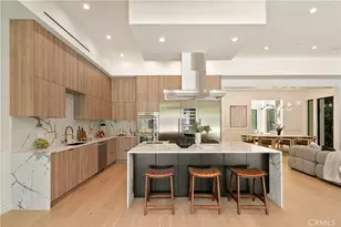 11835 Kling St, Valley Village, CA 91607 - Photo 17