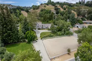 24232 Long Valley Rd, Hidden Hills, CA 91302 - Photo 37