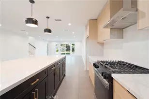 17406 Valerio, Van Nuys, CA 91406 - Photo 5