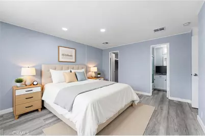 3157 E I Avenue #E2, Lancaster, CA 93535 - Photo 9