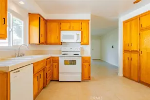 1925 Royalty and Bobolink Dr, Pomona, CA 91767 - Photo 11