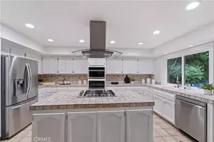 5620 Middle Crest, Agoura Hills, CA 91301 - Photo 13