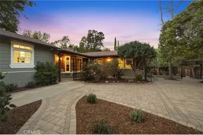 22121 Avenue Morelos, Woodland Hills, CA 91364 - Photo 5