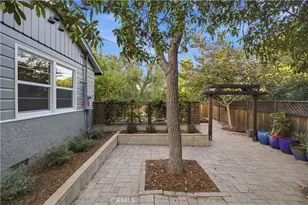 22121 Ave Morelos, Woodland Hills, CA 91364 - Photo 17