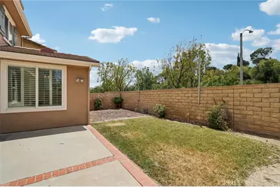 19636 Alyssa Drive, Newhall, CA 91321 - Photo 29