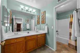 20206 Soladera Way, Canyon Country, CA 91351 - Photo 29
