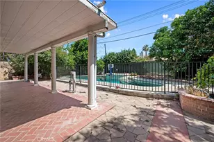 22606 Archwood St, West Hills, CA 91307 - Photo 43