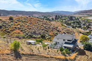 42804 Barnstead Dr, Lake Hughes, CA 93532 - Photo 47