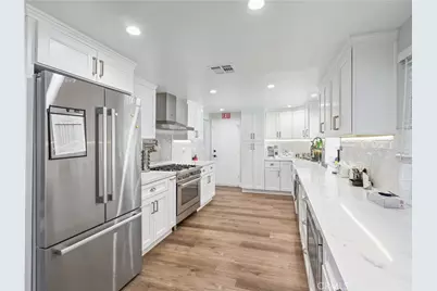 9350 Tampa Avenue, Northridge, CA 91324 - Photo 15