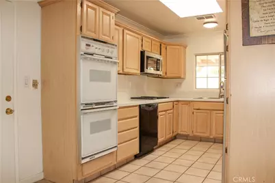 20124 Citronia, Chatsworth, CA 91311 - Photo 5