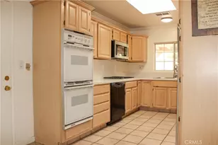 20124 Citronia, Chatsworth, CA 91311 - Photo 5