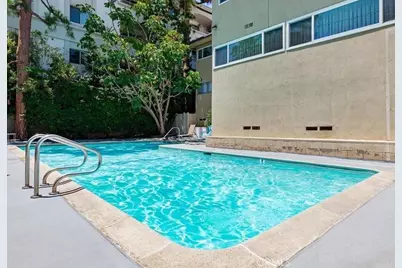 11138 Aqua Vista Street #9, Studio City, CA 91602 - Photo 3
