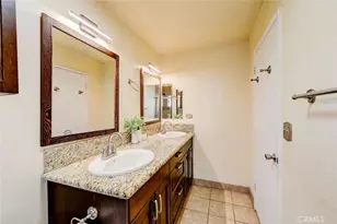11138 Aqua Vista Street, Studio City, CA 91602 - Photo 15