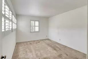12922 Addison St, Sherman Oaks, CA 91423 - Photo 17
