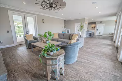 9248 Hierba, Agua Dulce, CA 91390 - Photo 13