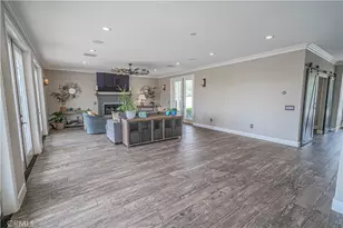 9248 Hierba, Agua Dulce, CA 91390 - Photo 13