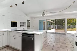 30 La Patera Ct, Camarillo, CA 93010 - Photo 17