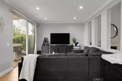19784 Yosemite Circle, Porter Ranch, CA 91326 - Photo 11