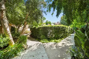 18730 Hatteras, Tarzana, CA 91356 - Photo 39
