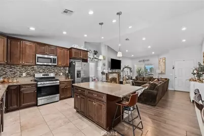 1304 Springline Drive, Palmdale, CA 93550 - Photo 13