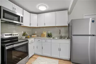 21801 Roscoe, Canoga Park, CA 91304 - Photo 7