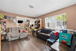 1139 E 42nd, Los Angeles, CA 90011 - Photo 13