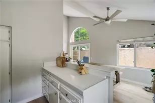 6300 Shoup Ave, Woodland Hills, CA 91367 - Photo 11
