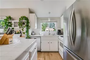 6300 Shoup Ave, Woodland Hills, CA 91367 - Photo 9