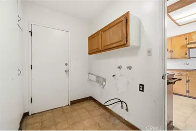 19607 Bryant, Northridge, CA 91324 - Photo 13