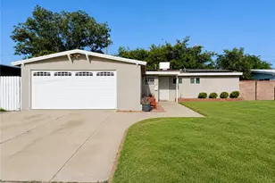 44020 3rd, Lancaster, CA 93535 - Photo 1