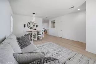 27920 Knight St, Castaic, CA 91384 - Photo 3