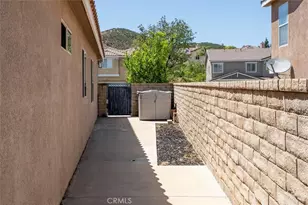 27920 Knight St, Castaic, CA 91384 - Photo 17