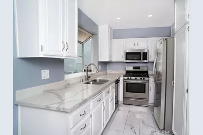 10350 Topanga Canyon Boulevard, Chatsworth, CA 91311 - Photo 5