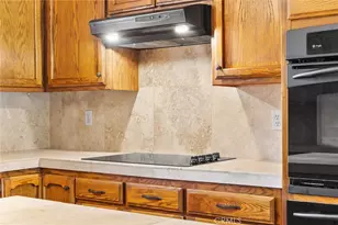 23921 Parke Ct, Tehachapi, CA 93561 - Photo 21