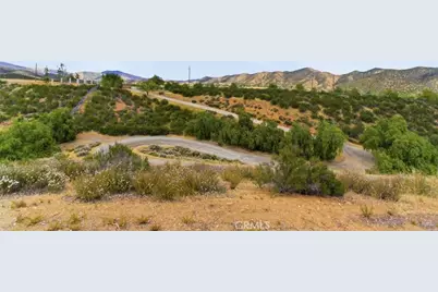 33737 Steele, Agua Dulce, CA 91390 - Photo 9
