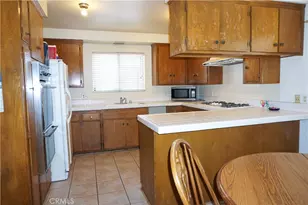 10133 Nevada Ave, Chatsworth, CA 91311 - Photo 3