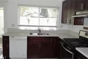 16741 Parthenia, Northridge, CA 91343 - Photo 7