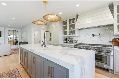 24011 Alder Place, Calabasas, CA 91302 - Photo 15