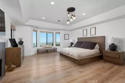24011 Alder Place, Calabasas, CA 91302 - Photo 25